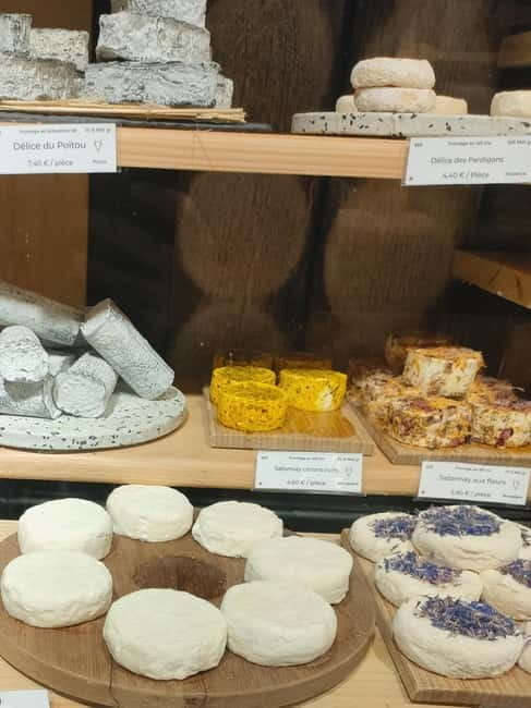 La Balade Gourmande - Explore Aix-en-Provence by night with Thomas - The Tastings and Their Cultural Significance