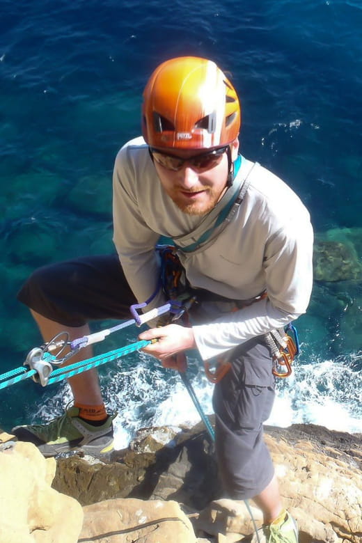 La Ciotat: Trou Souffleur Dry Canyoning Guided Tour - The Experience: A Deep Dive into Trou Souffleur Canyon