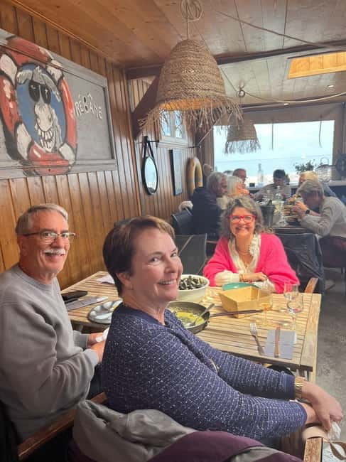 La Flotte : French lesson in a café and guided tour. - A Detailed Look at the Experience