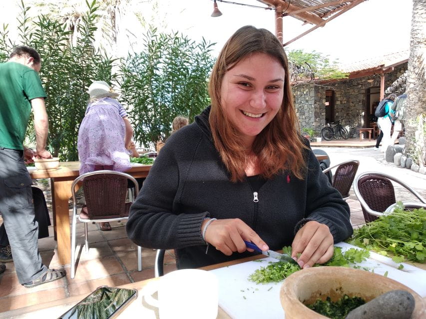 La Gomera Rural Life Experience: Mojo Workshop - Booking Information