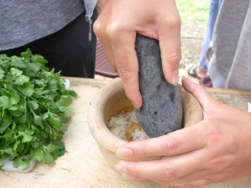 La Gomera Rural Life Experience: Mojo Workshop - Local Ingredients