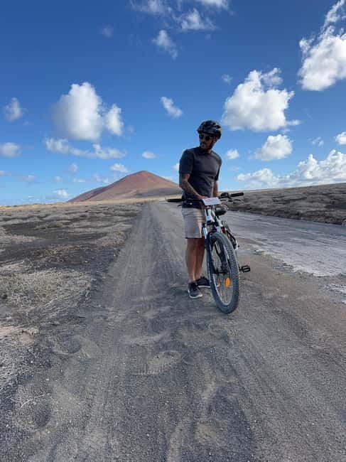 LA GRACIOSA: Bike rental MOUNTAIN BIKES - Key Points / Takeaways