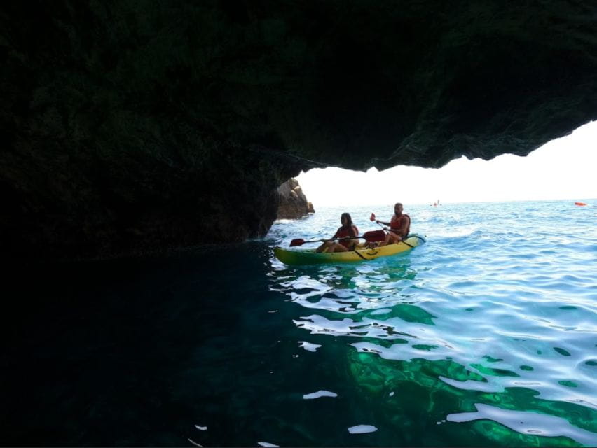 La Herradura: Kayak & Snorkel Tour to Cerro Gordo Reserve - Meeting Point Details