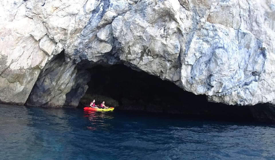 La Herradura: Kayak Tour in Cerro Gordo Natural Park - Itinerary Details