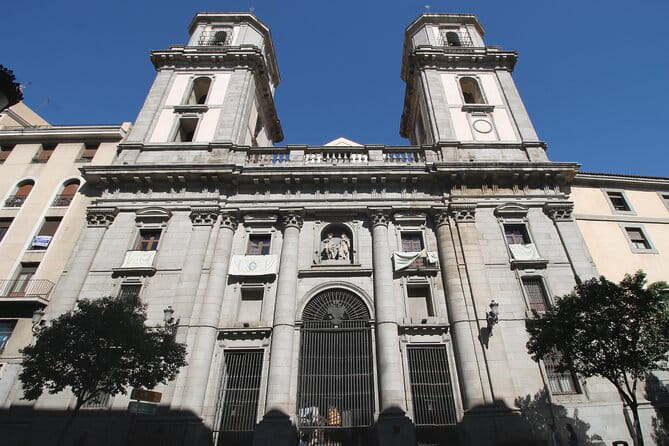 La Latina to Madrid Guided Tour with Breakfast - A Day in Madrid’s Real Neighborhoods: A Guided Journey