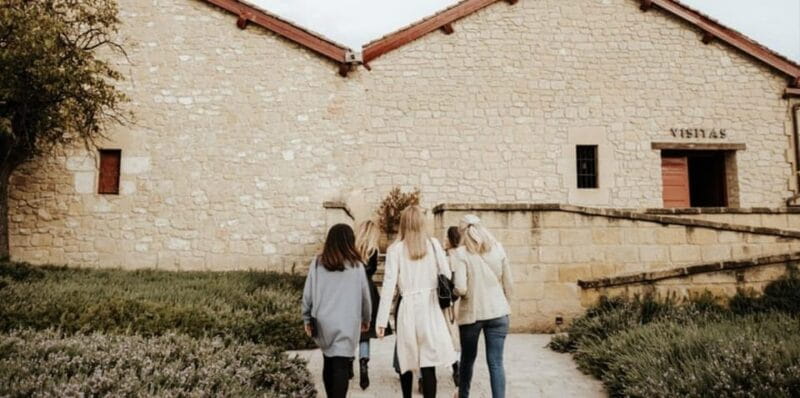 La Rioja: Guided visit to CVNE Winery and wine tasting - Logistics: How the Tour Fits into Your Trip