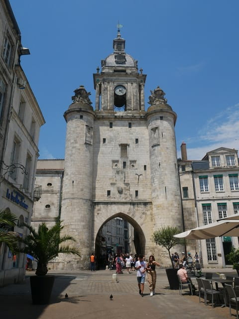 La Rochelle: Old Town and Vieux-Port Guided Walking Tour - Key points / Takeaways