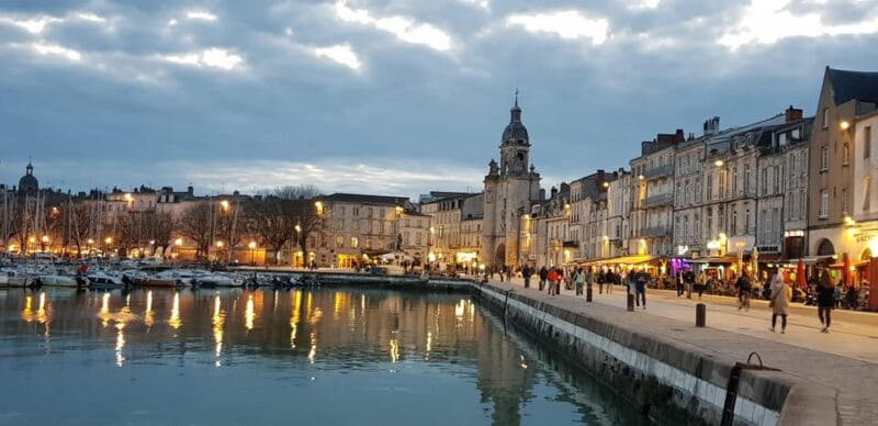 LA ROCHELLE WALKING GUIDED VISIT - Who Will Love This Tour