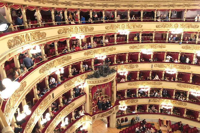 La Scala Museum Experience and Hop on Hop off optional - FAQ