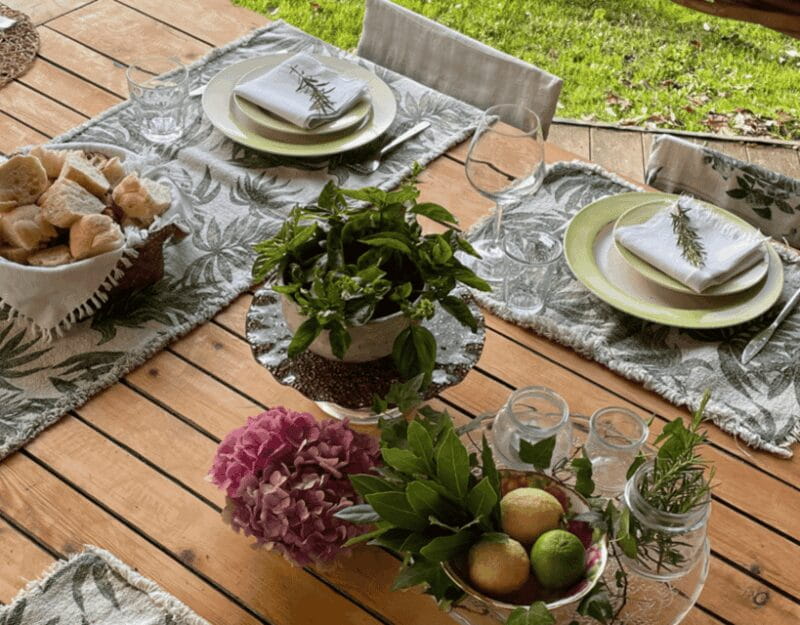 La Spezia: Home Restaurant Experience with Pool Access - Why This Experience Could Be Perfect for You