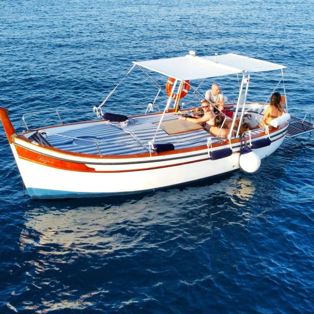 La Spezia: Sunset boat tour in Golfo Dei Poeti - FAQs