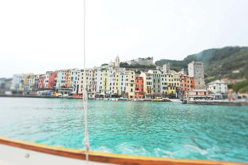 La Spezia: Sunset Boat Tour with Aperitif - Swimming and Refreshing Breaks