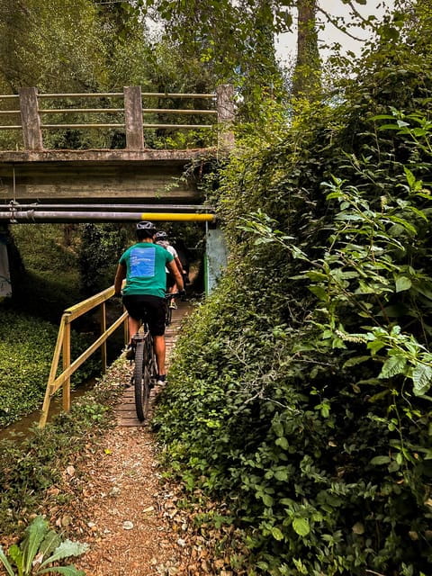 Lagoa da Ervedeira E-bike and Stand Up Paddle tour - Key Points / Takeaways