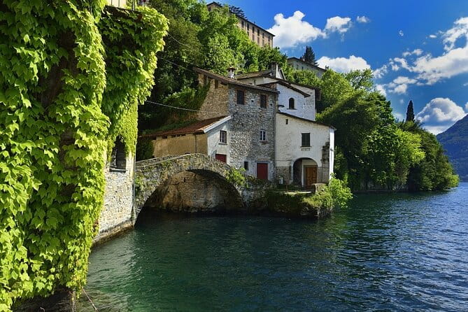 Lake Como: 2 Hours Boat Rent Without License - Excited to explore Lake Como from the water? This 2-hour boat rental offers a chance to glide across the lake without needing a license. Imagine yourself at the helm of a sleek Marinello Eden 18, surrounded by breathtaking scenery, historic villas, and picturesque villages. I’ve looked into what travelers say about this experience, and it seems like a great way to enjoy Lake Como’s charm—especially if you’re after a flexible, fun outing that doesn’t require prior boating experience.