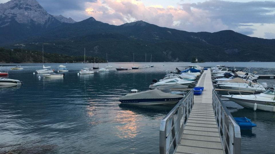 Lake Como by Night Private Boat Tour Groups of 1 to 7 People - Boat Details