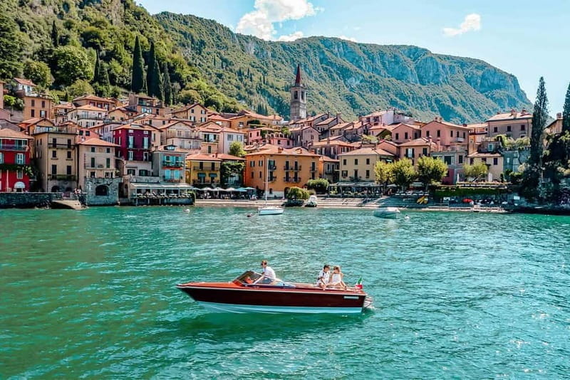 Lake Como: Classic Boat Private Tour - Key points / Takeaways