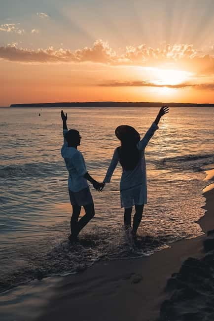 Lake Como: Documentary Photo Shoot for Authentic Memories - Key Points / Takeaways