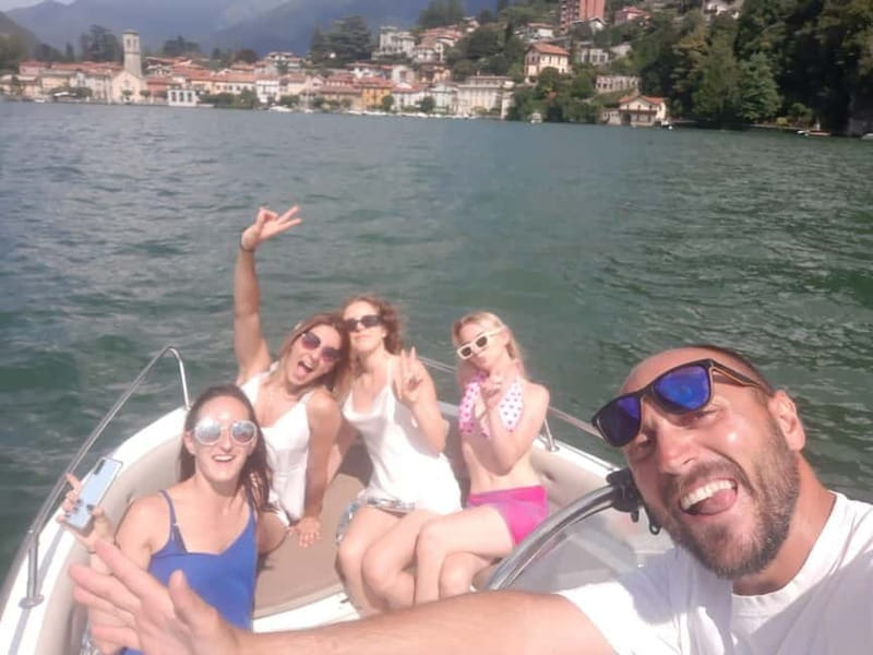 Lake Como: One-Hour Shared Boat Tour with Wine - Unique water-level views of lakeside villas