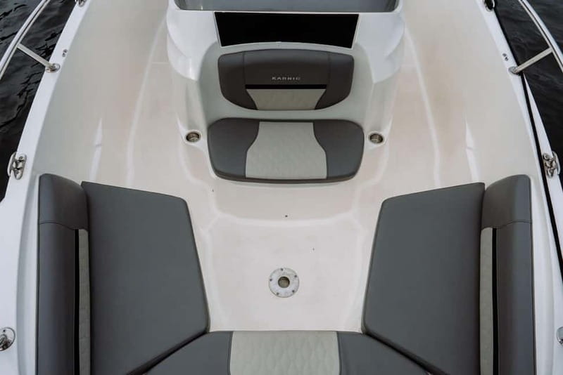 Lake Como: One-Hour Shared Boat Tour with Wine - Pricing and logistics: what you need to know