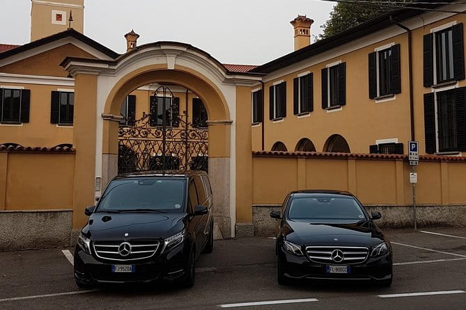 Lake Como-Private Transfer Como-Cernobbio-Moltrasio-Laglio to MXP - A Smooth Ride from Lake Como to Milan Malpensa Airport: The Lowdown on a Private Transfer