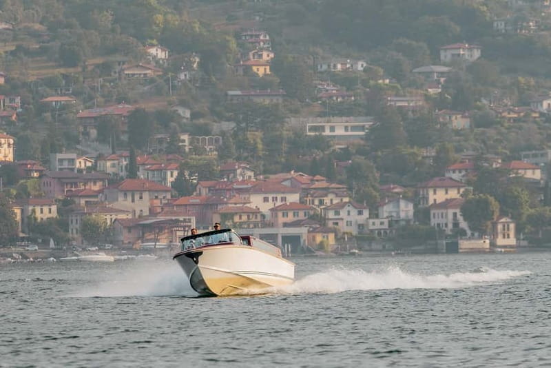 Lake Como: Private Wooden Speedboat Tour (11 people) - Price and Logistics: Worth the Investment?