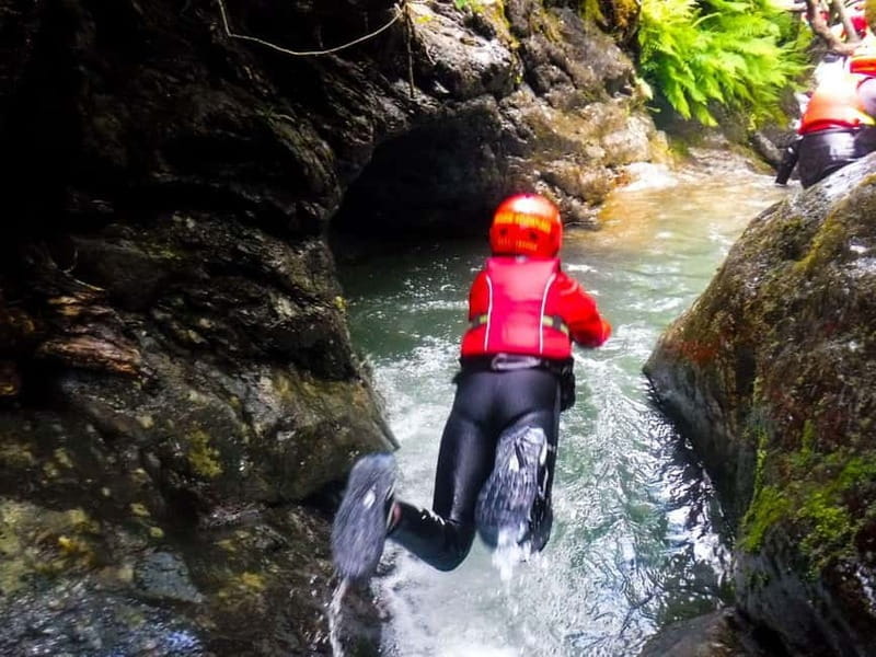 Lake District: Ghyll Scrambling Adventure - Exploring the Ghyll: A Step-by-Step Breakdown