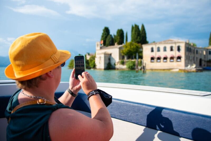 Lake Garda: Historic Castle Cruise with Wine Tasting - Exploring Lake Garda’s Famous Castles and Villas