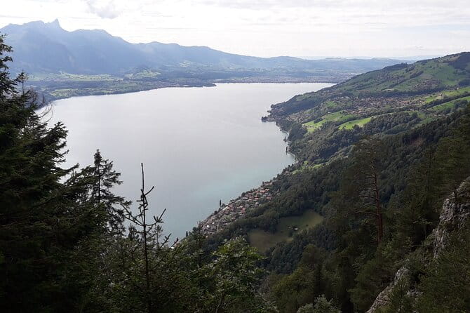 Lake View CLOY Hangbridge Sigriswil City Thun Castle Spiez Privat - Castle and Lake Stops at Spiez and Faulensee