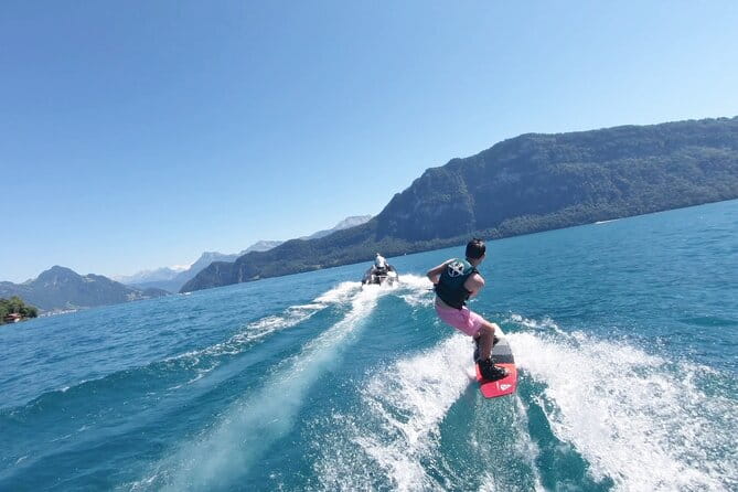 Lake Zurich boat tour for an afternoon ! - FAQ