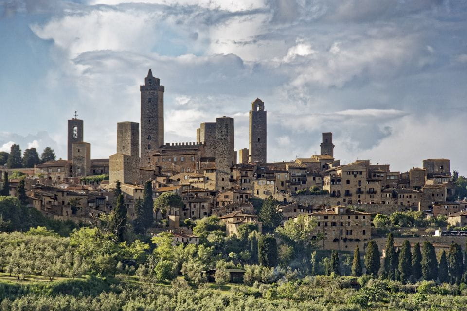 Lamborghini Tour: Siena and San Gimignano Tour From Florence - Itinerary Highlights
