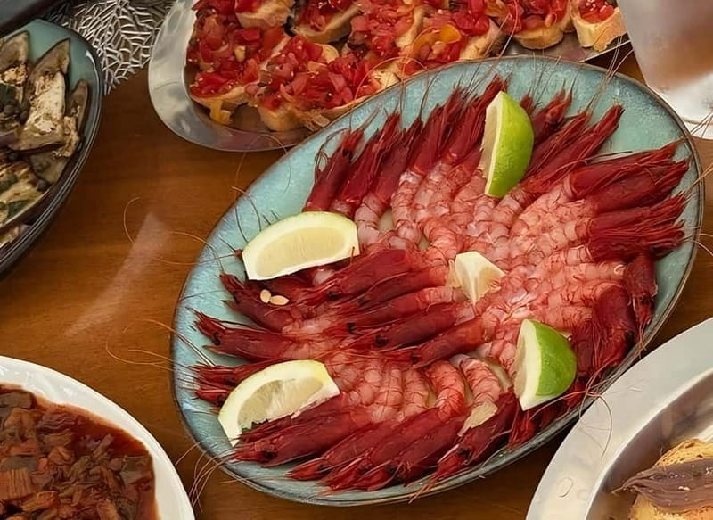 Lampedusa: Dinner on a gulet - Entering the World of Sea-Based Dining