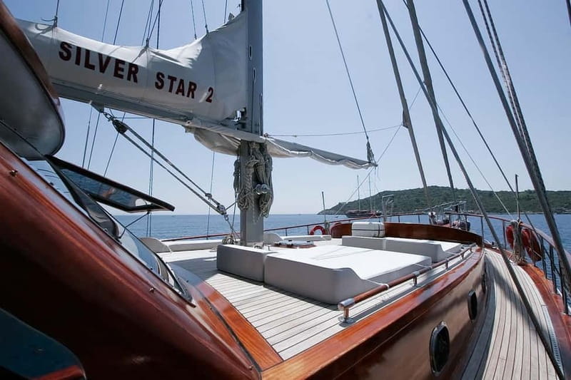 Lampedusa: Elegant Day Boat Tour with Lunch on board - Price and Practicalities