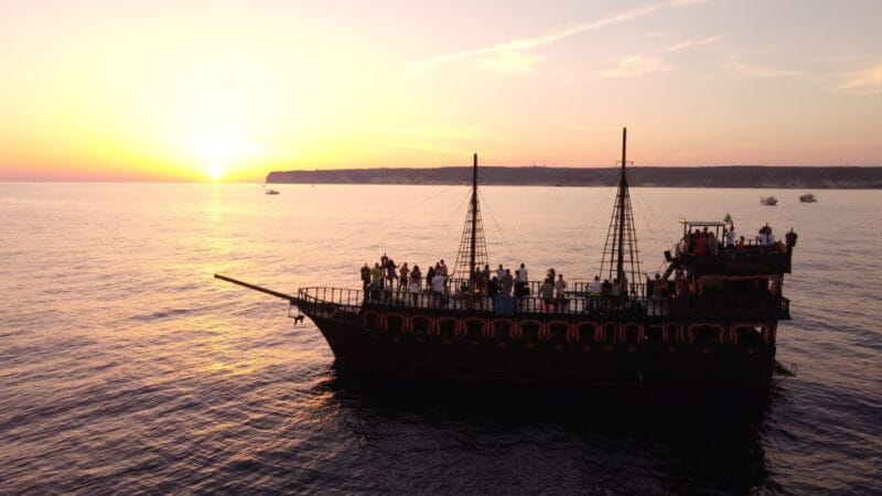 Lampedusa: Sunset Dolphin Sighting on a Pirate Ship - Key Points / Takeaways
