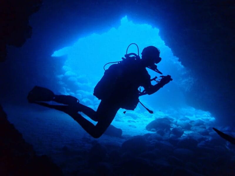 Lanzarote: 2 Guided Dives (Certified Divers Only) - Frequently Asked Questions