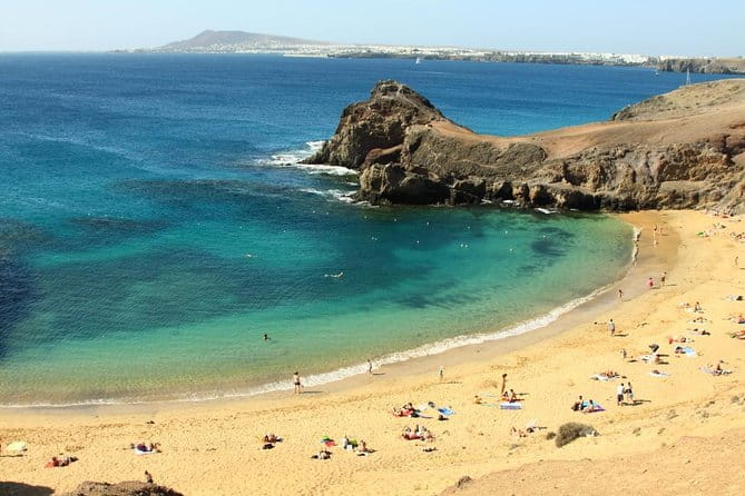 Lanzarote Airport Arrival Transfer (Airport to Playa Blanca Hotels or Address) - Key Points / Takeaways