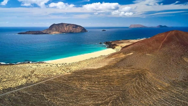 Lanzarote: La Graciosa Complete Jeep Tour with Beach Time - FAQ: Practical Questions About the Tour