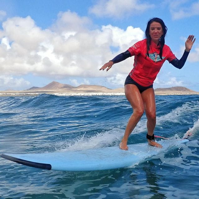 Lanzarote: Longboard Surf Lesson on Famara Beach for All Levels - Learning Experience