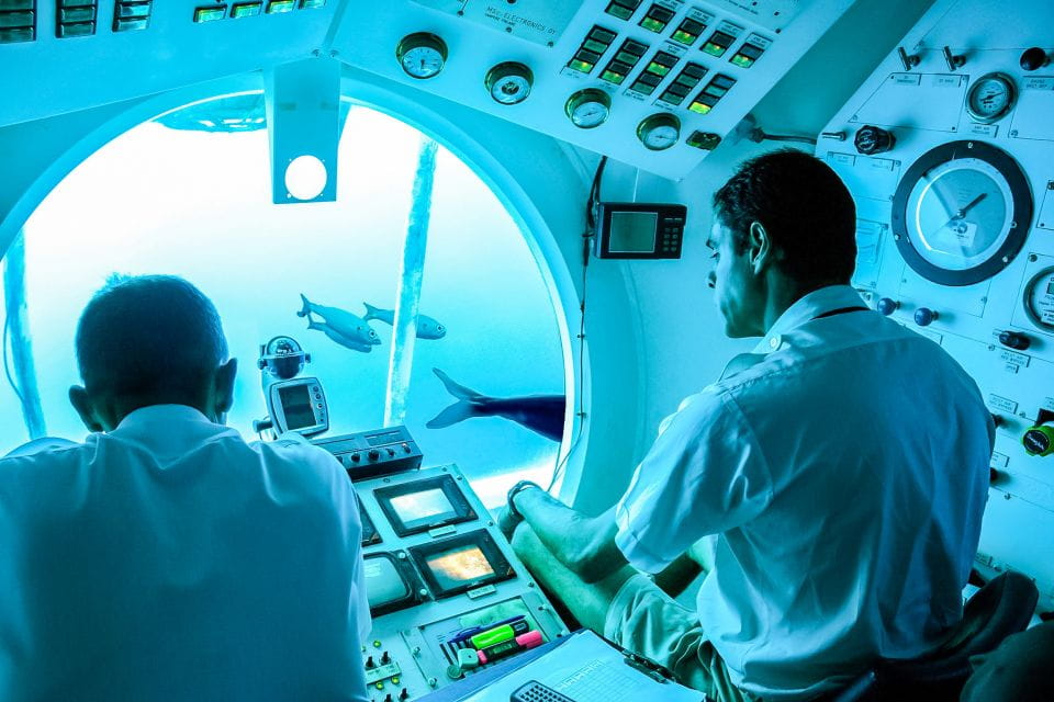 Lanzarote: Real Submarine Dive With Hotel Pickup - Things To Know