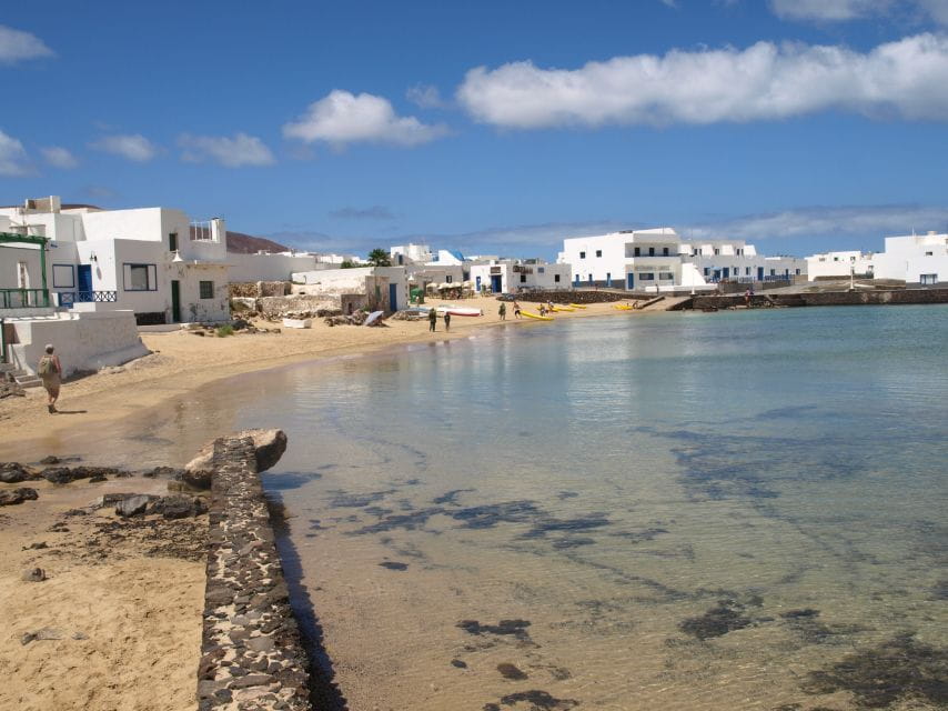 Lanzarote: Return Ferry to La Graciosa With Bus Pickup - What to Bring