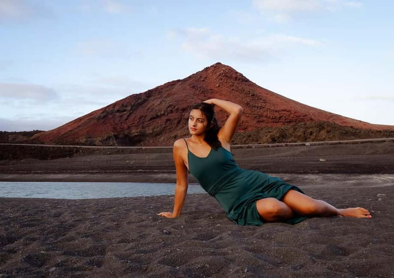 Lanzarote: Volcanic landscape photo shoot - Entering the Natural Marvels of Lanzarote’s Volcanic Landscape