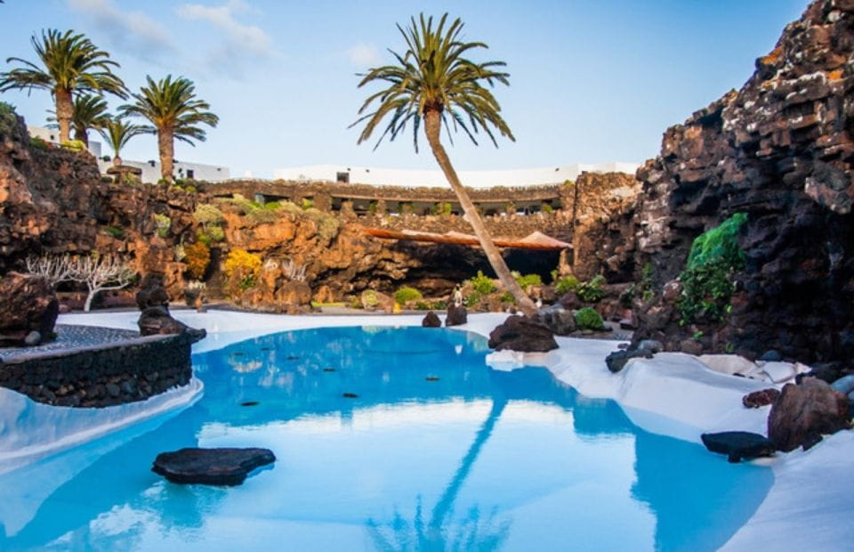 Lanzarote: Volcanic Landscapes Tour With Panoramic Views - Included Features