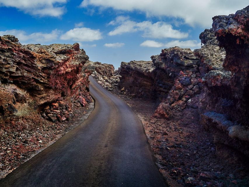 Lanzarote: Volcanoes Guided Day Trip to Timanfaya Park - What to Expect