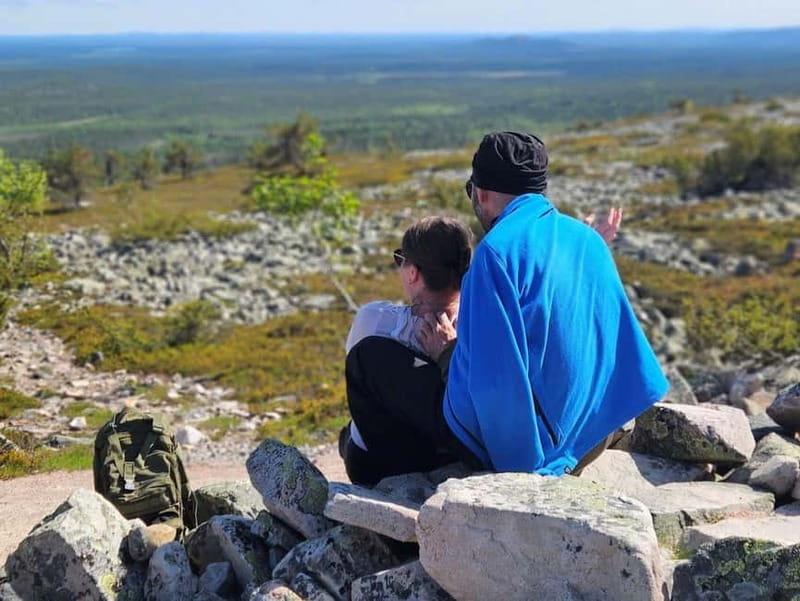 Lapland: Guided Hiking Tour in the Pristine Nature in Luosto - Comfort and Practicalities