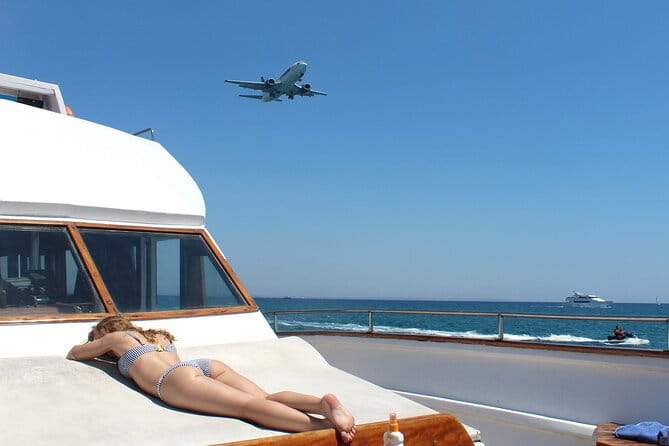 Larnaca Bay Cruise - Larnaca Bay Cruise: A Relaxed Coastal Adventure in Cyprus