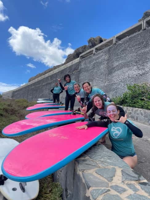 Las Palmas de Gran Canaria: Surfing lessons at La Laja beach - The Guides: Knowledgeable and Supportive