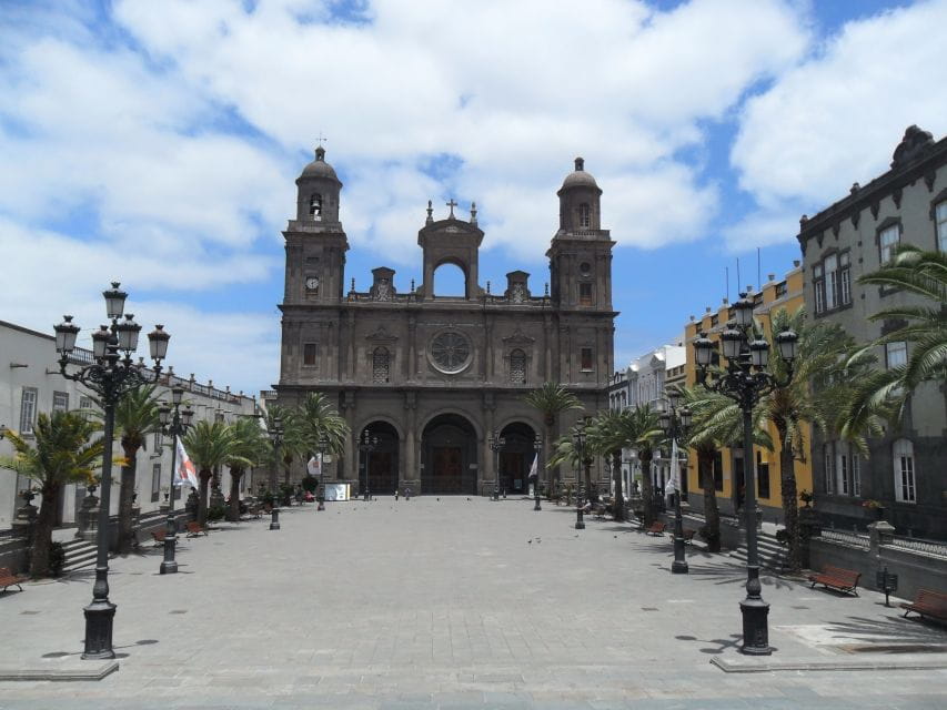 Las Palmas: Shopping & Highlights Tour - Itinerary and Key Highlights