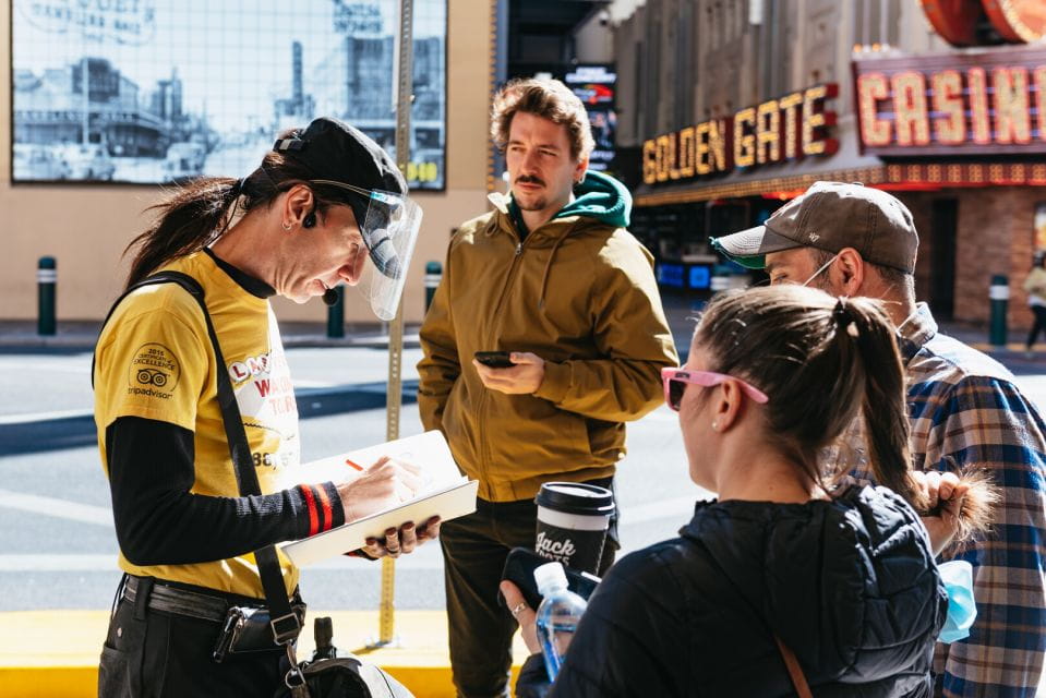 Las Vegas: Fremont Street Walking Tour - Recommended Dining and Attractions
