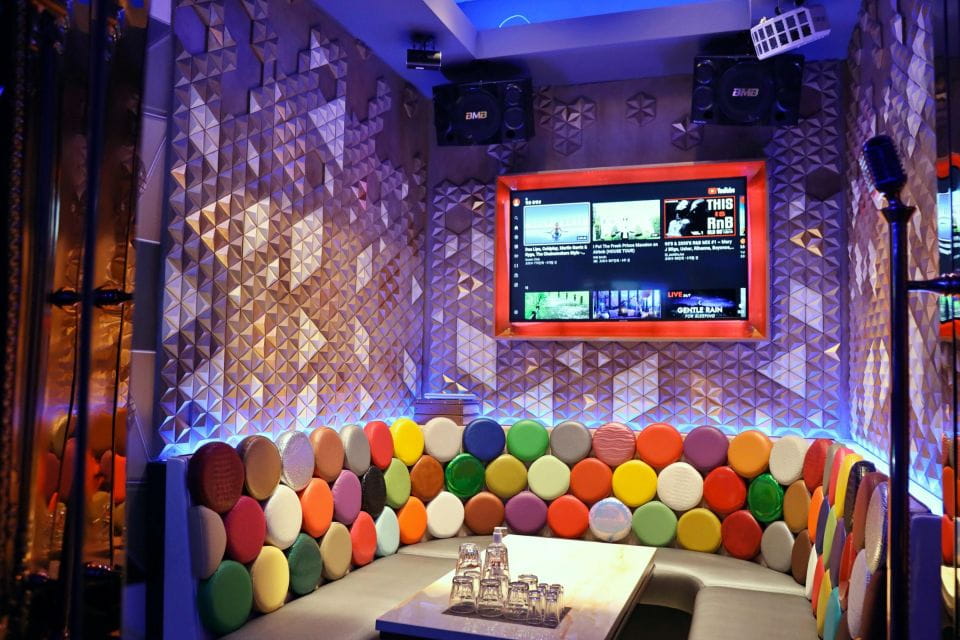 Las Vegas: KAMU Karaoke Private Suite - Age Restrictions