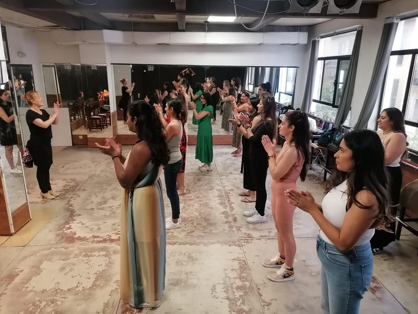 Latin Dance and Salsa Class in Málaga Experience - Local Attractions Nearby