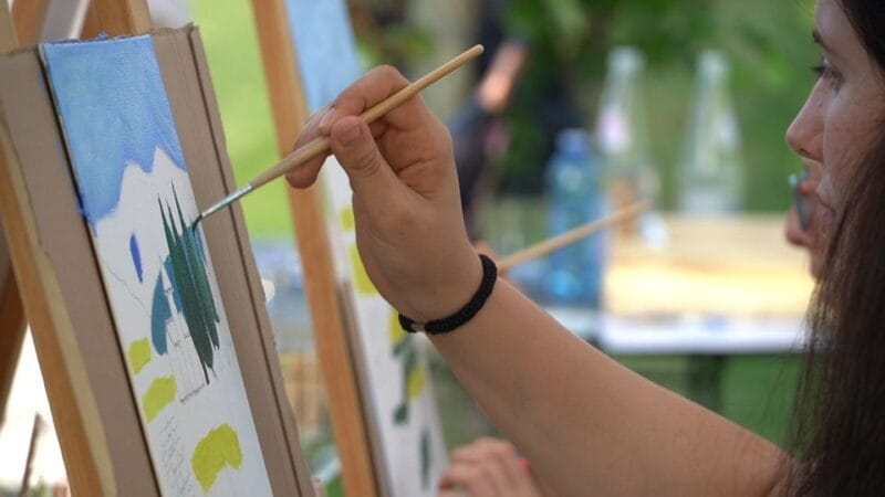 Lazise: Painting Expereince with Wine and Local Food Platter - The Art of Combining Painting and Tasting